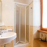 Arco Di Travertino