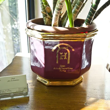 מלון Arco Di Travertino