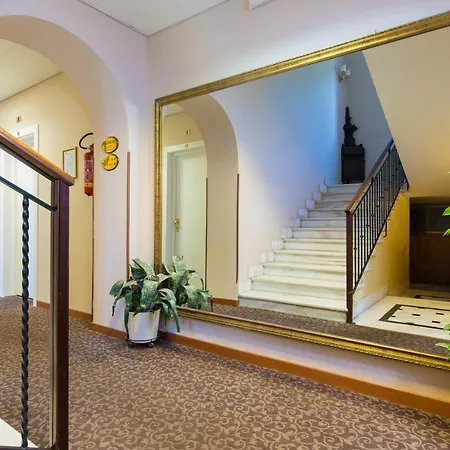Hotel Arco Di Travertino Roma