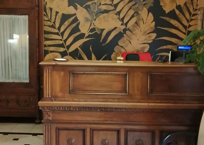 Arco Di Travertino 2*