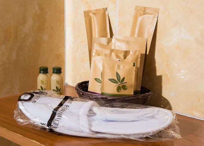 Arco Di Travertino Rome