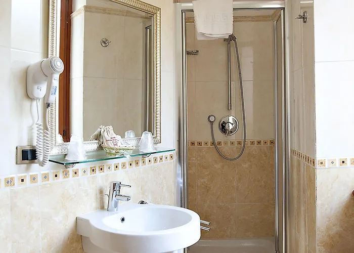 Arco Di Travertino Rome