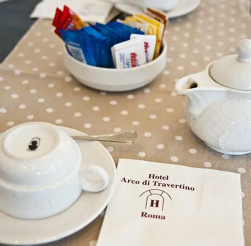 Hotel Arco Di Travertino